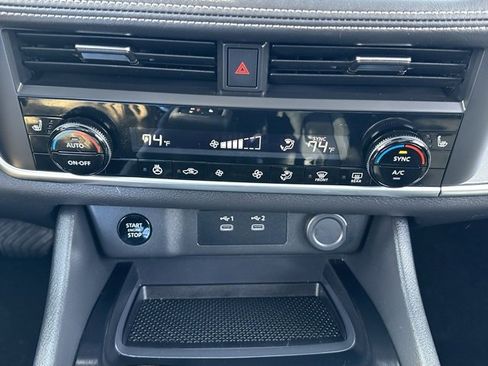 Certified 2024 Nissan Rogue SV w/ SV Premium Package image 35