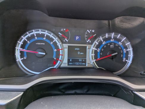 Used 2019 Toyota 4Runner Limited AWD/4WD image 29