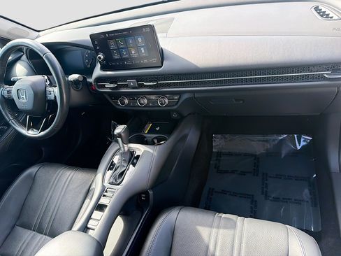 Certified 2024 Honda HR-V EX-L image 32
