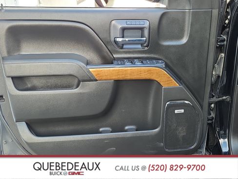 Used 2018 Chevrolet Silverado 1500 LTZ w/ LTZ Plus Package AWD/4WD image 10