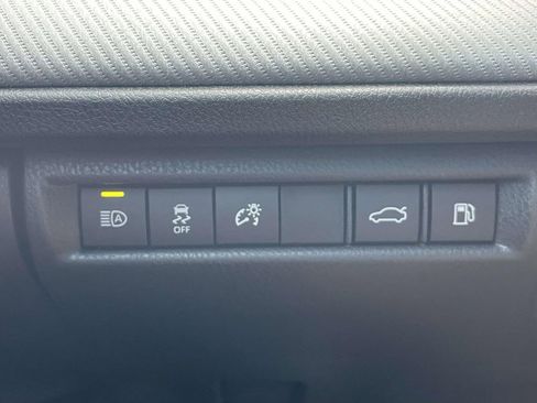 Used 2026 Toyota Camry SE image 17