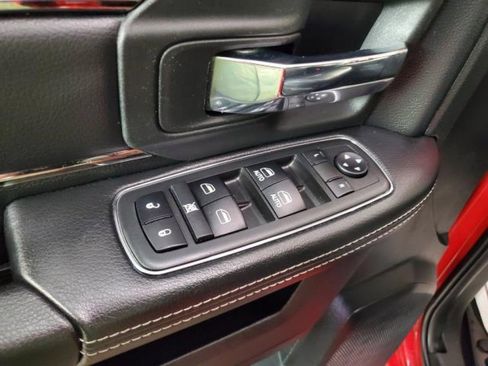 Used 2018 RAM 1500 Sport image 12