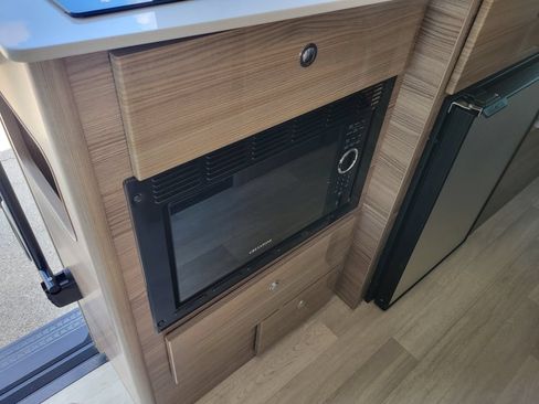 Used 2019 Mercedes-Benz Sprinter 170 image 29