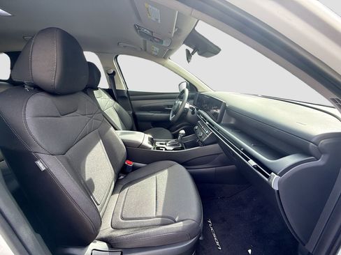New 2025 Hyundai Tucson SE image 20