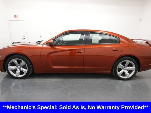 Used 2013 Dodge Charger SXT Plus RWD image 5