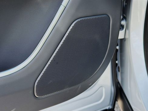 New 2025 Land Rover Range Rover SE image 27