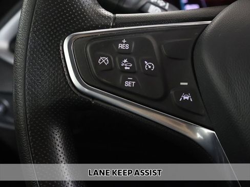 Used 2024 Chevrolet Malibu LT FWD image 3