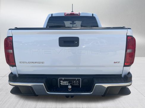 Used 2022 Chevrolet Colorado W/T w/ WT Convenience Package AWD/4WD image 7