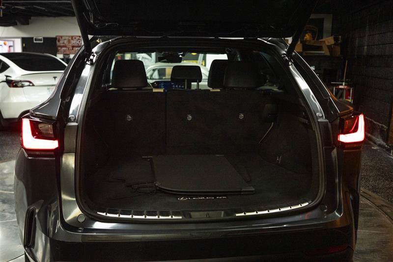 Used 2024 Lexus NX 350 AWD image 7