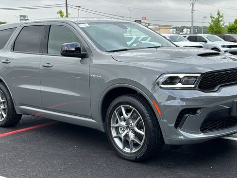 New 2026 Dodge Durango GT image 3