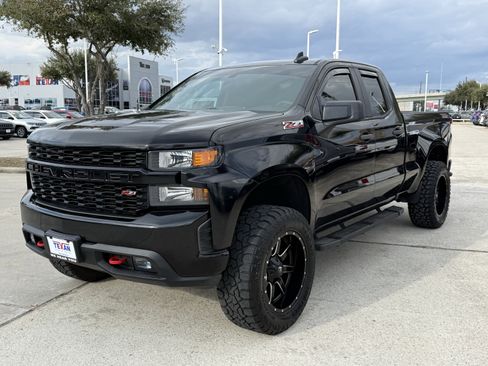 Used 2019 Chevrolet Silverado 1500 Custom Trail Boss w/ Custom Convenience Package image 9