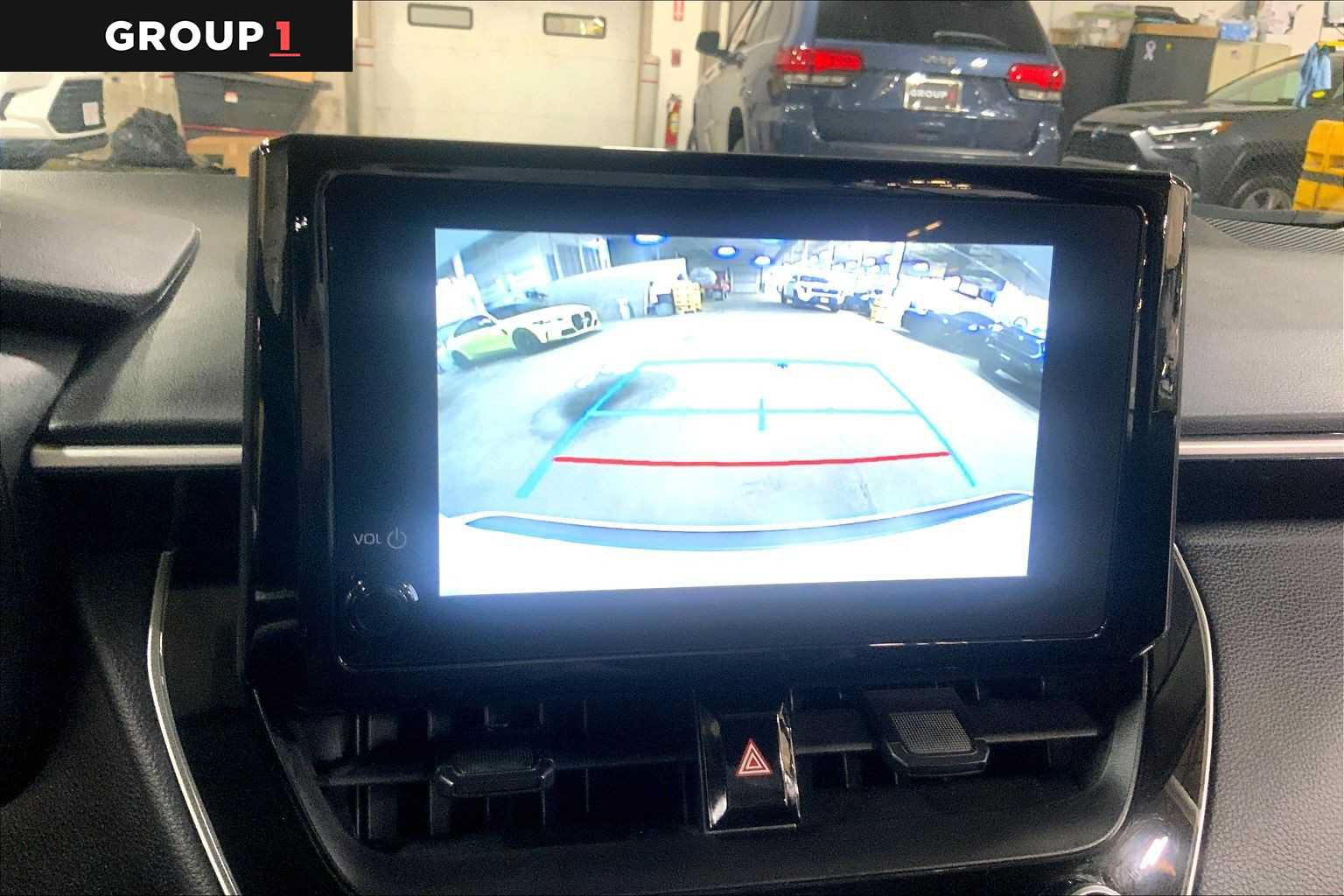 Certified 2025 Toyota Corolla LE FWD image 27