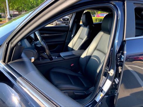 Used 2024 MAZDA MAZDA3 s FWD image 8