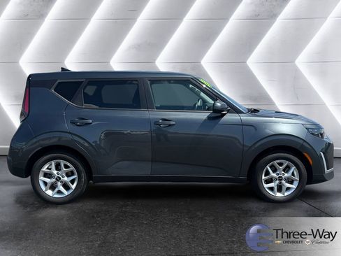 Used 2024 Kia Soul LX w/ Option Group 015 image 6