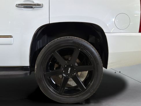 Used 2010 Chevrolet Tahoe LTZ AWD/4WD image 37