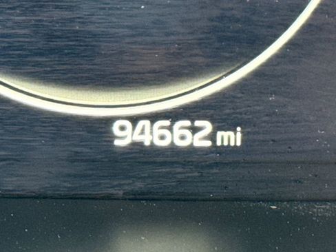 Used 2023 Kia Sorento SX image 20