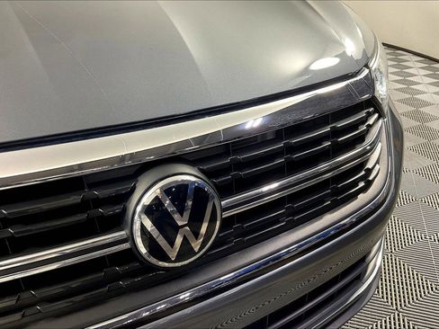 Used 2023 Volkswagen Jetta SE FWD image 30