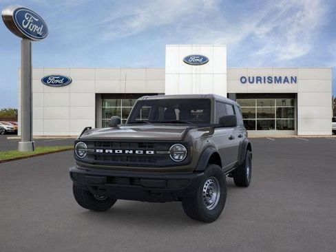 New 2025 Ford Bronco 4-Door image 3