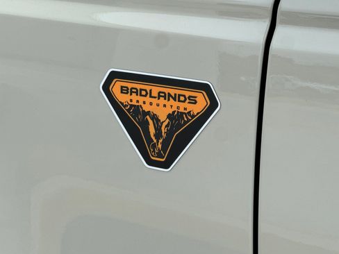 New 2026 Ford Bronco Badlands w/ Sasquatch Package AWD/4WD image 26