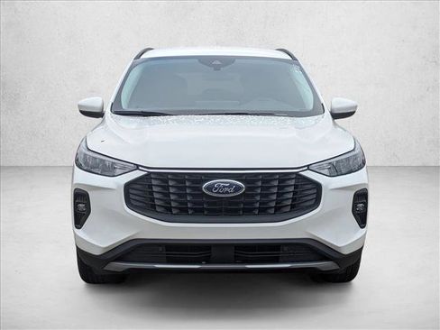 Used 2024 Ford Escape SE image 6