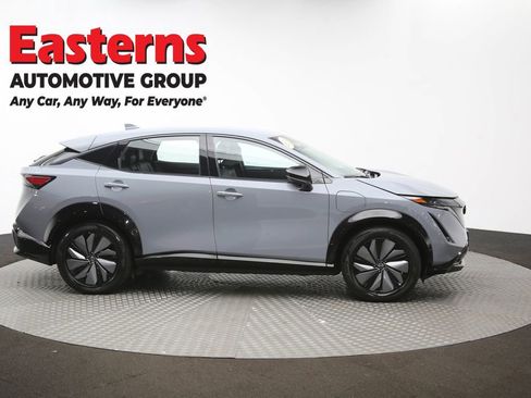 Used 2024 Nissan Ariya AWD image 42