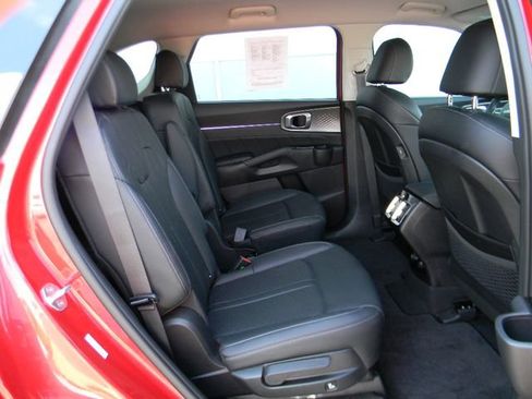 Used 2022 Kia Sorento SX AWD/4WD image 26
