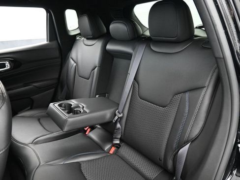 New 2026 Jeep Compass Latitude image 23