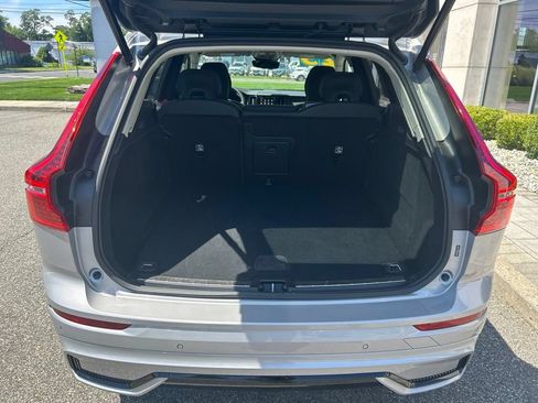 Used 2025 Volvo XC60 B5 Plus w/ Climate Package AWD/4WD image 11