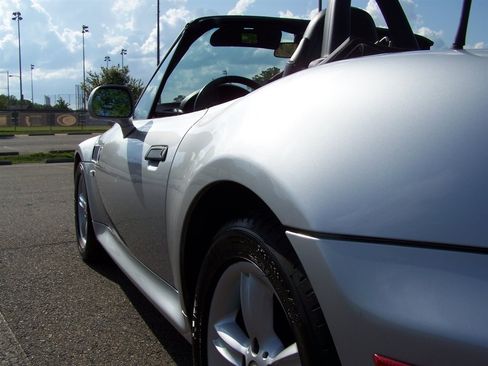 Used 2000 BMW Z3 2.5i RWD image 22