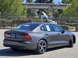 Certified 2025 Volvo S60 B5 Core image 4