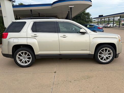 Used 2014 GMC Terrain SLE w/ Convenience Package AWD/4WD image 10