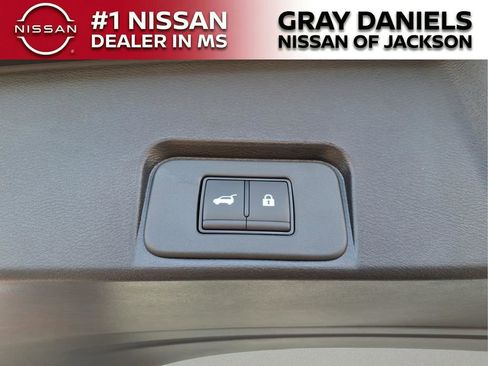 New 2026 Nissan Rogue SV image 9