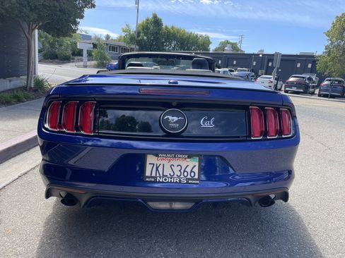 Used 2015 Ford Mustang Premium w/ Equipment Group 201A RWD image 15