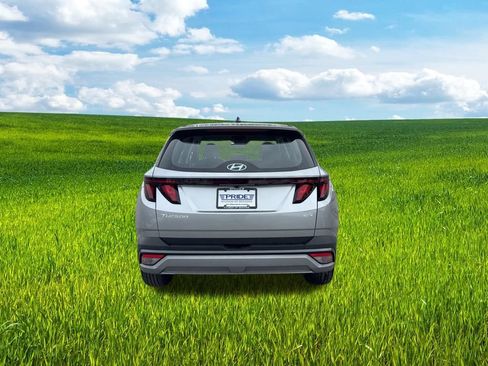 Certified 2026 Hyundai Tucson SE image 7