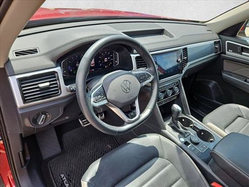 Used 2023 Volkswagen Atlas SEL Premium AWD/4WD image 10
