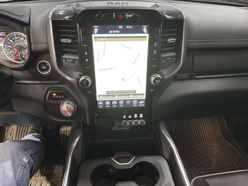 Used 2020 RAM 1500 Laramie w/ Sport Appearance Package image 20