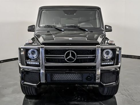 Used 2017 Mercedes-Benz G 63 AMG 4MATIC image 4