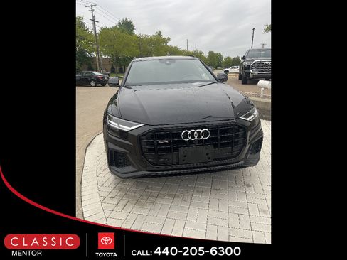 Used 2020 Audi Q8 Premium Plus AWD/4WD image 2