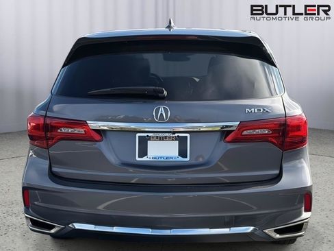 Used 2018 Acura MDX w/ Technology Package FWD image 9