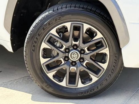 Used 2022 Toyota Tundra Limited RWD image 2