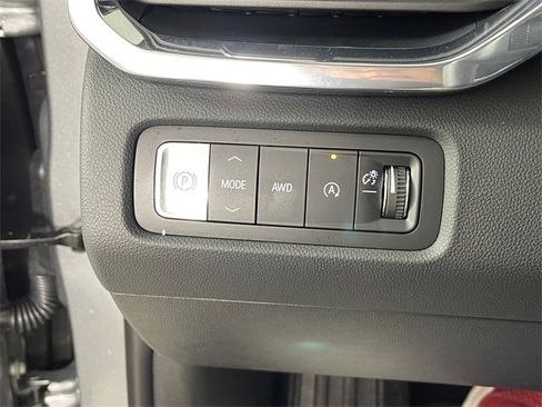 Certified 2026 GMC Acadia Elevation image 14