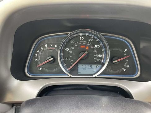 Used 2015 Toyota RAV4 Limited FWD image 28