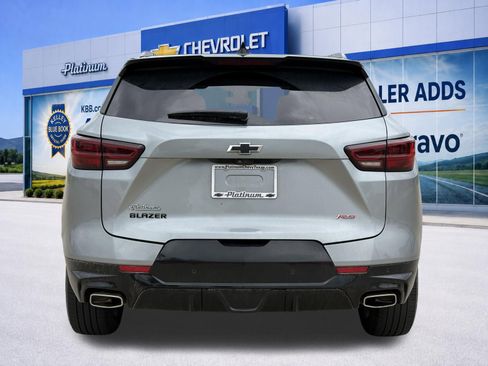 Used 2025 Chevrolet Blazer RS w/ Driver Confidence II Package FWD image 6