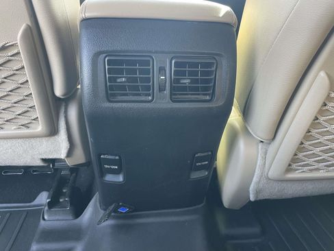 Used 2018 Toyota 4Runner Limited AWD/4WD image 14