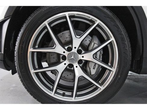 Used 2022 Mercedes-Benz GLC 43 AMG 4MATIC image 27