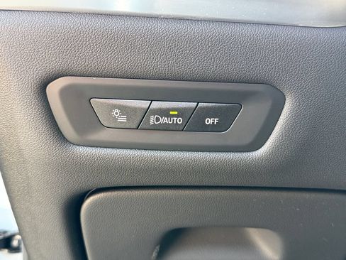 Used 2026 BMW X5 M60i AWD/4WD image 19