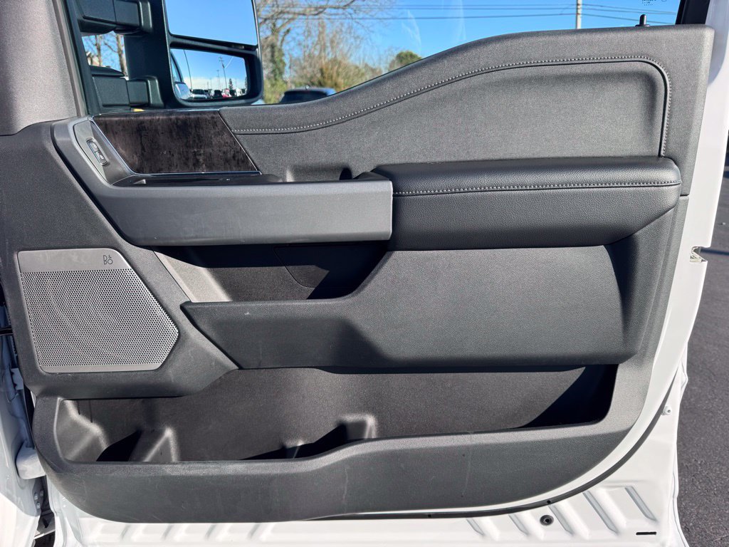 Used 2024 Ford F250 Lariat AWD/4WD image 27
