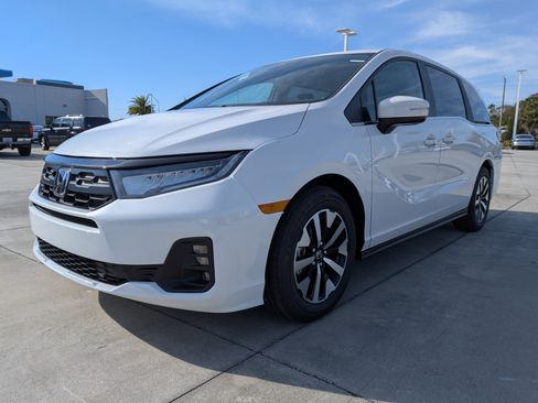 New 2026 Honda Odyssey EX-L image 8