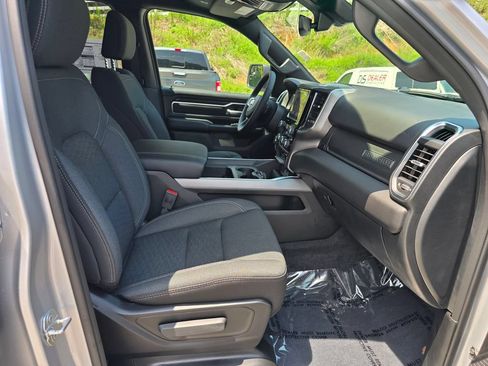New 2026 RAM 1500 Big Horn AWD/4WD image 25