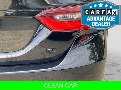 Used 2022 Toyota Camry SE FWD image 5